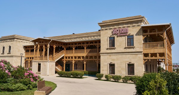 Şüşəbənd Restaurant - Müasir Azərbaycan mətbəxi